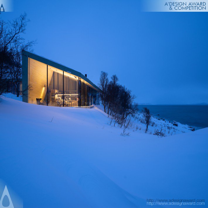 Aurora Lodge Chalet by Snorre Stinessen