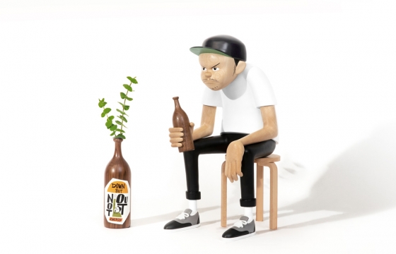 Yusuke Hanai x Meet Project “DOWN BUT NOT OUT” Wood Sculpture Edition